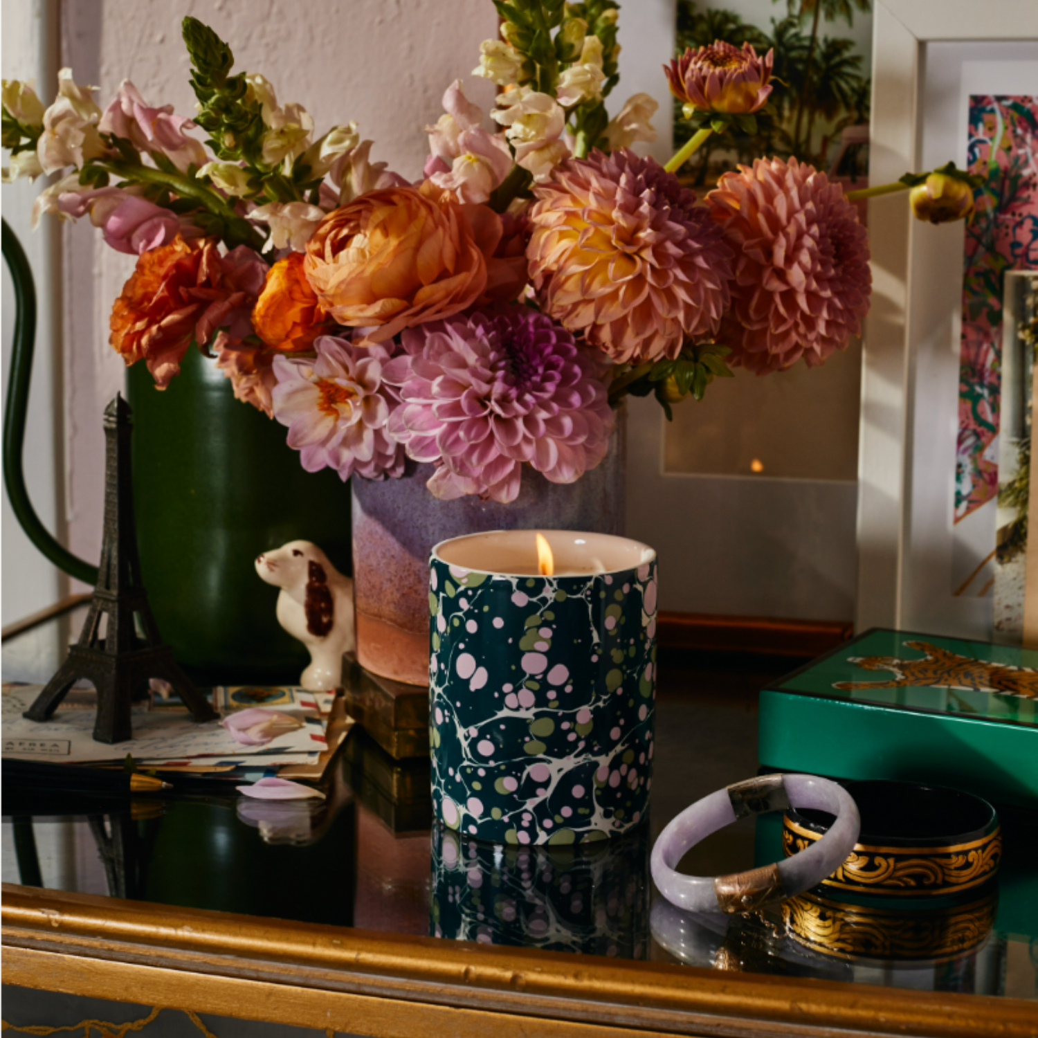 Frida Candle