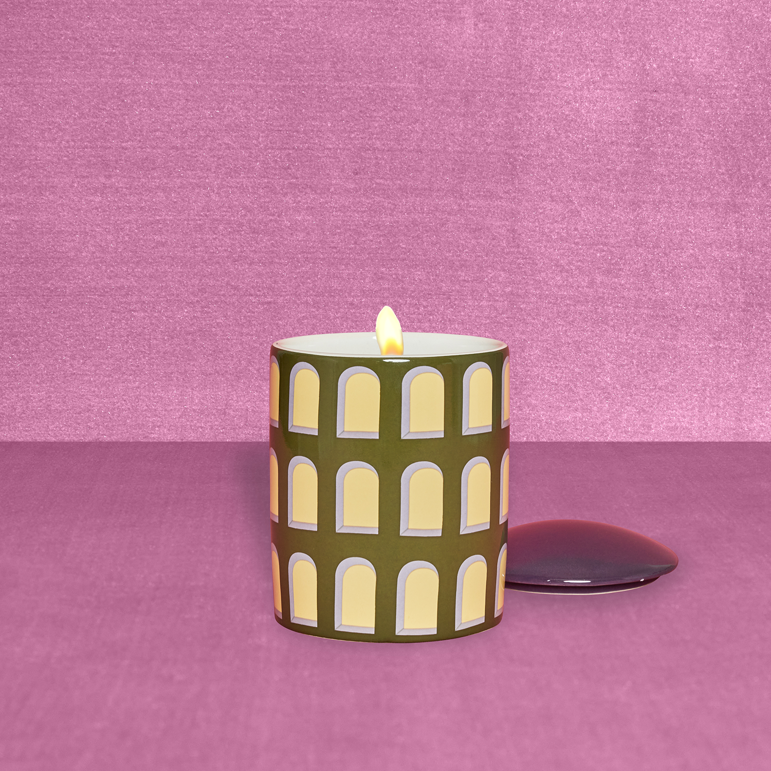 Tama Candle